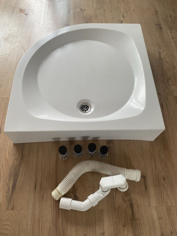 Brodzik kabiny prysznicowej półokrągły 80x80x16 z odpływem