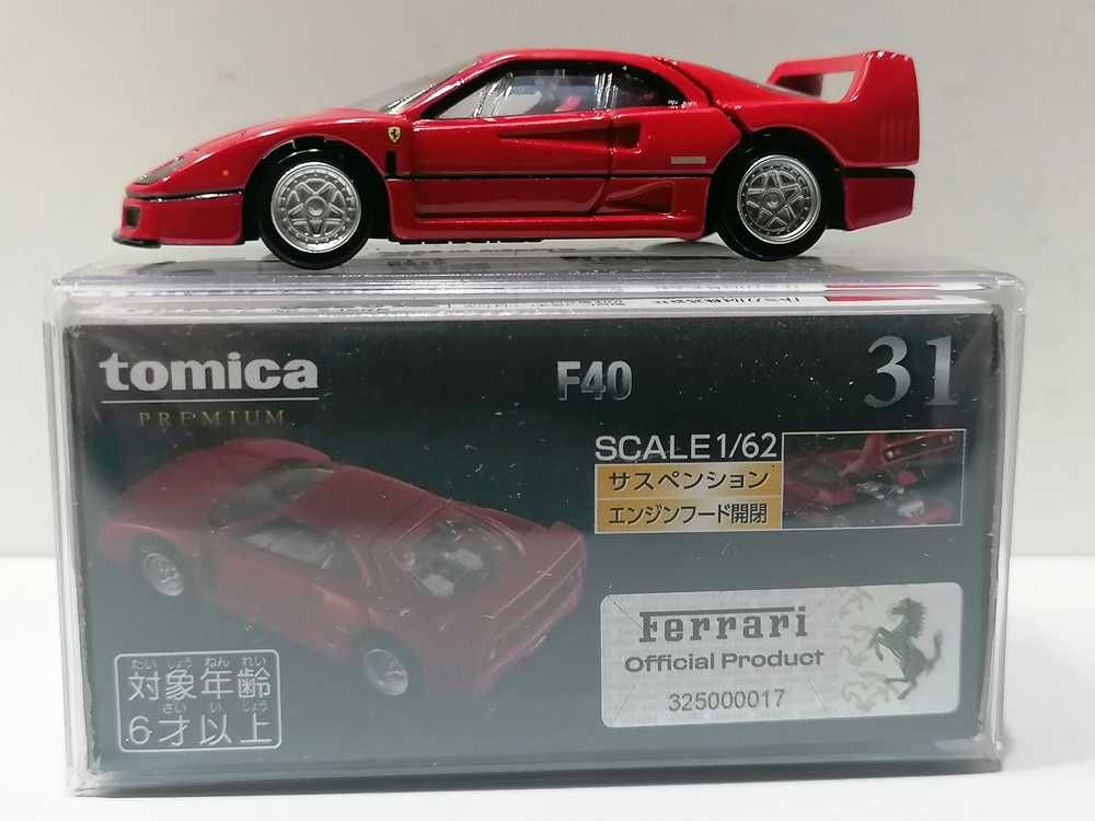 Ferrari F40 da Tomica