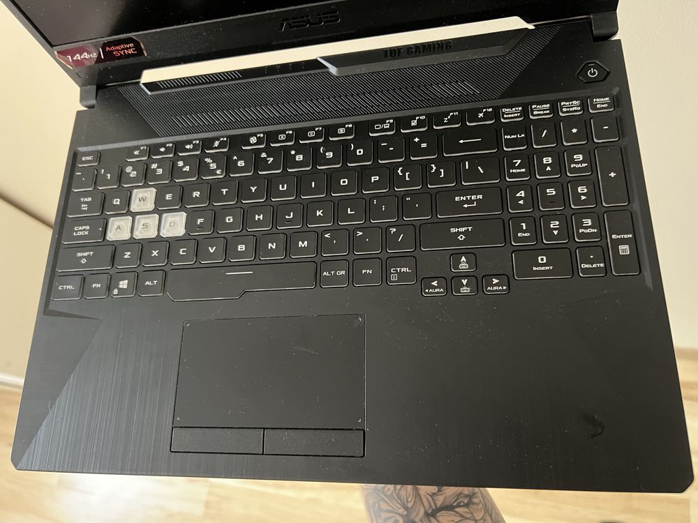 Laptop Asus TUF Gaming F15 i5-11400H /16 GB/512 GB/RTX 3050 Ti/144hz