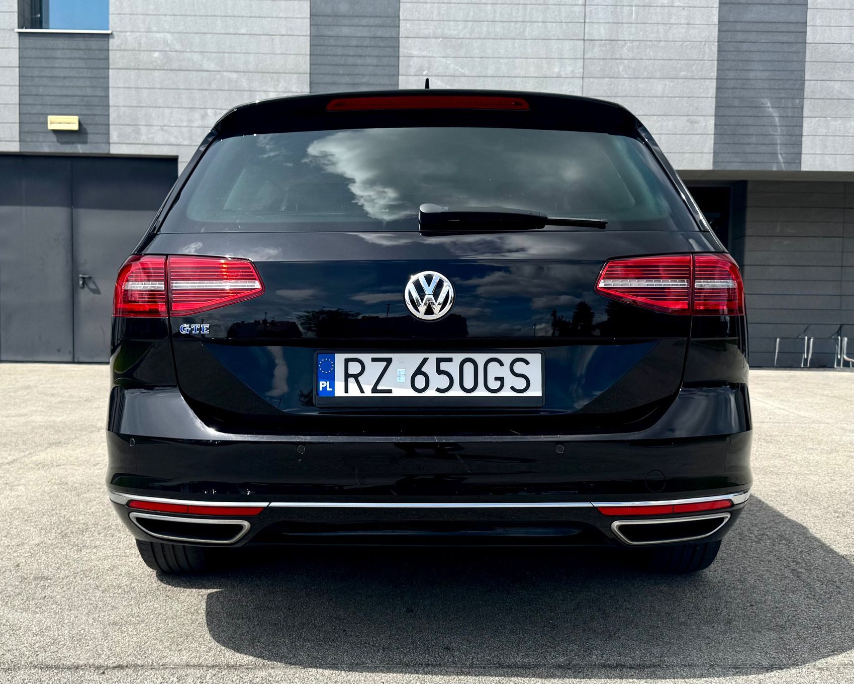 Volkswagen Passat 100% bezwypadkowy 100% serwisowany Piękny egzemplarz