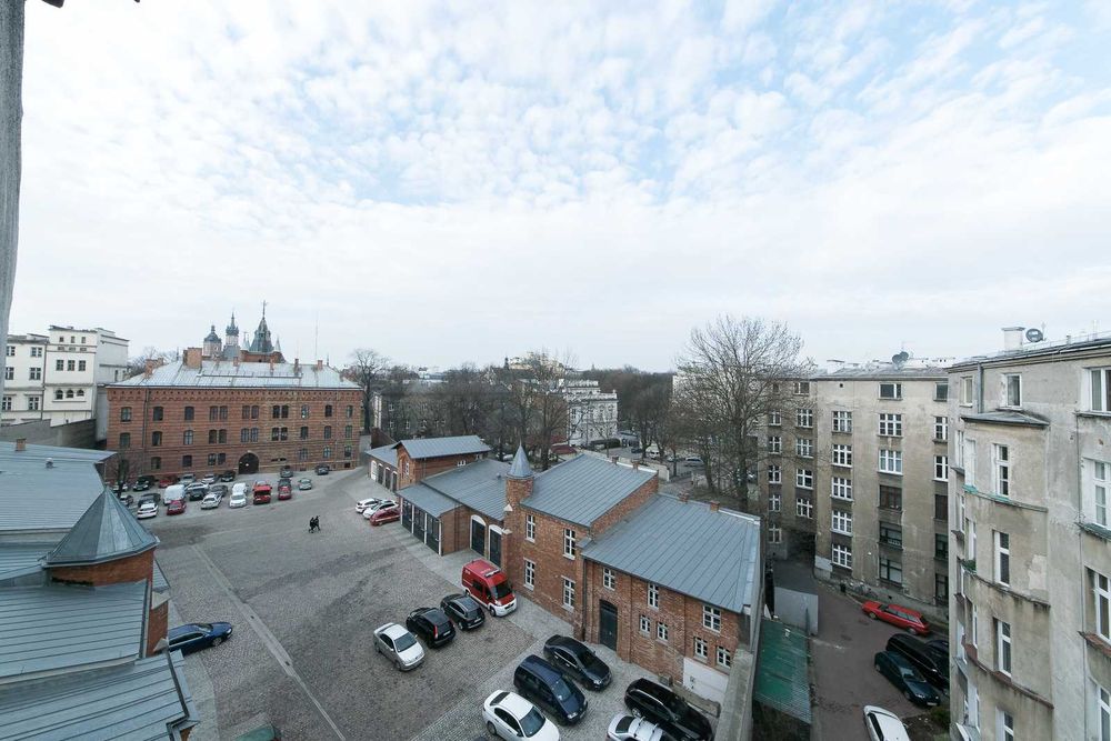 Kawalerka 5minut od Rynku ul. Zyblikiewicza 5/ Stare Miasto /ENG