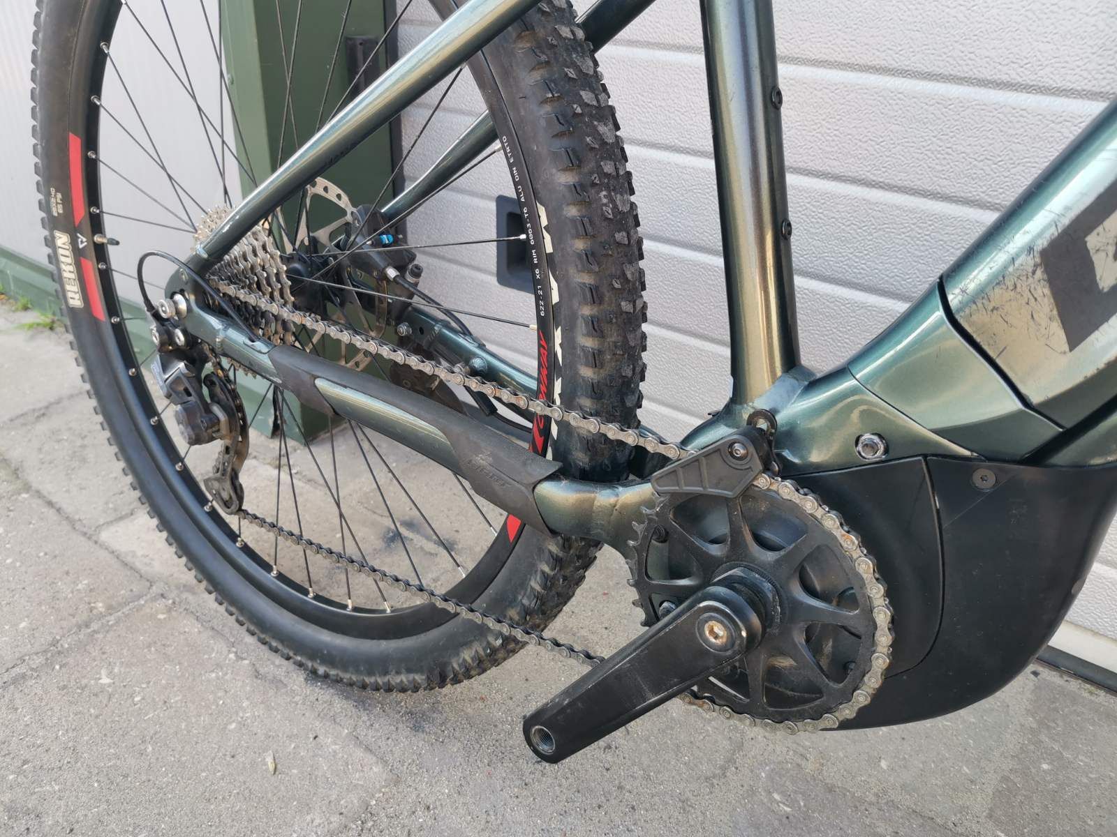 Rower Elektryczny Giant Talon