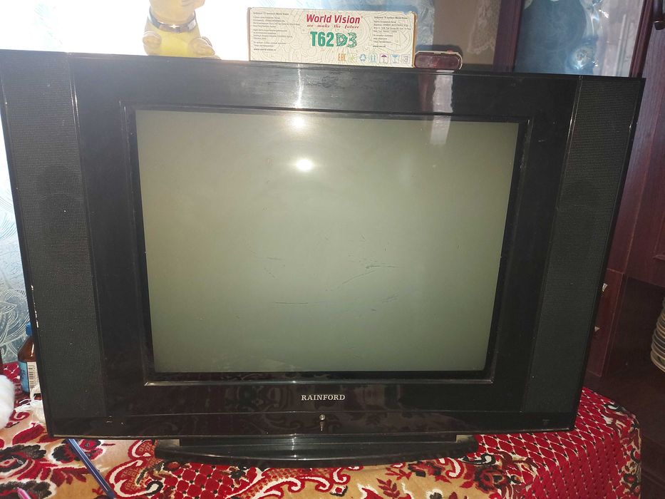 Продам телевизор продам