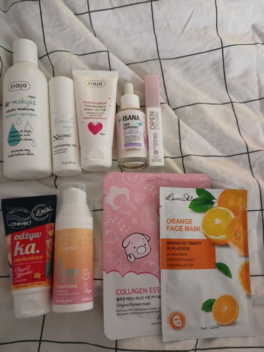 zestaw 9 kosmetyków