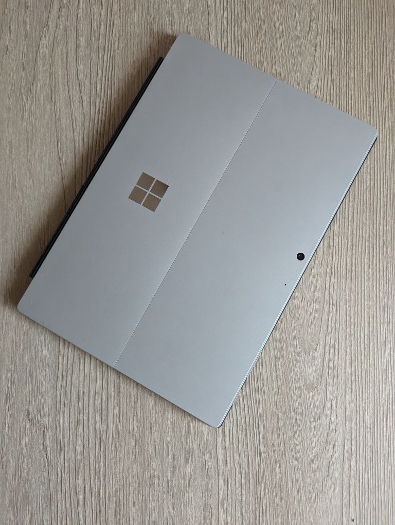 Microsoft surface pro 7 i5 8gb 128gb platinum,1866