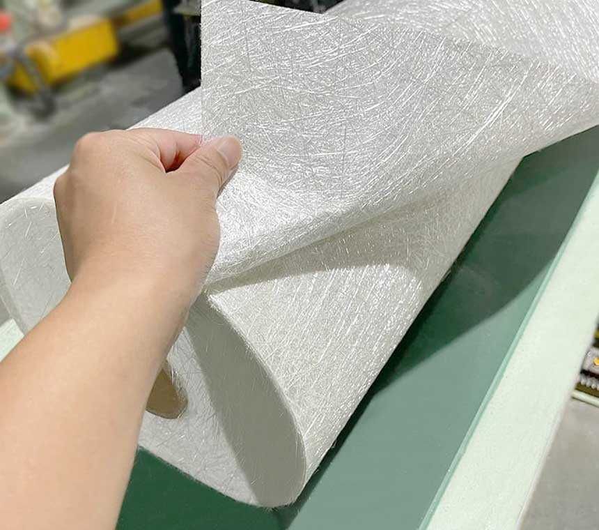 Mata Szklana Emulsyjna 450g, 5m2 do laminowania,napraw łodzi,zderzaków