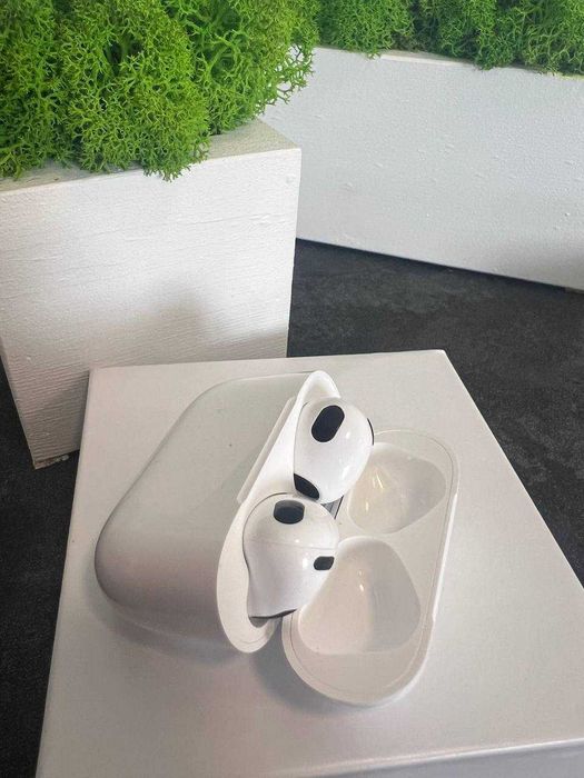 Навушники  Apple AirPods 3 / Бездротові навушники