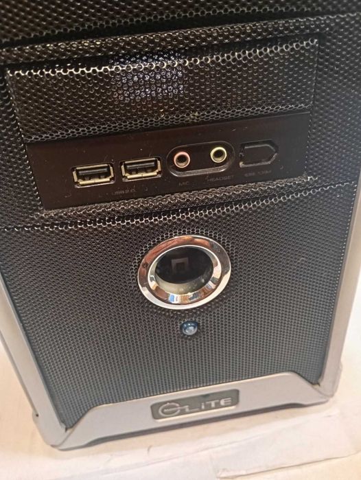 Корпус ПК Cooler Master,большой и тяжелый!