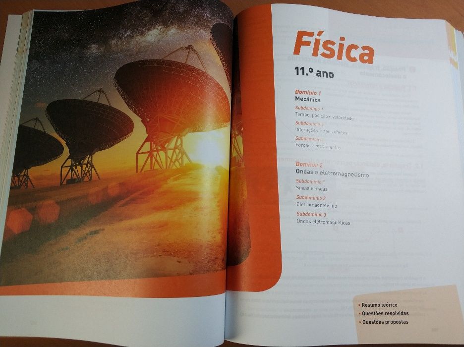 Livro Preparação Exame - Física e Química 2017