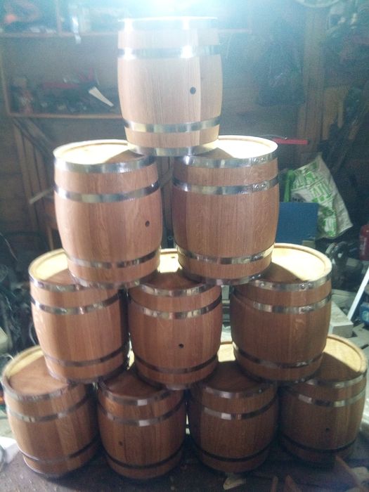 Дубова бочка(на подарок) + гравіровка