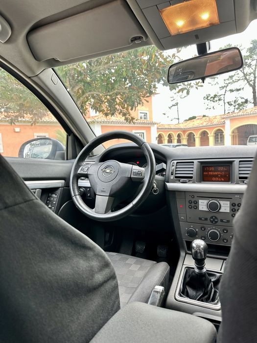 Opel vectra 1.9 cdti