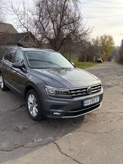 Продаж Volksvagen Tiguan 2.0 TSI AT ( 220 к.с.)  4Motion Торг