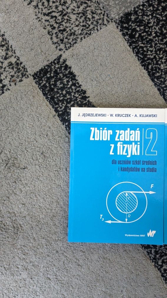 Zbiór zadań fizyka J.Jędrzejewski W.Kruczek zestaw