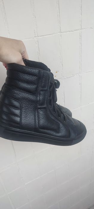 Мужские зимние кожаные 42 р-р