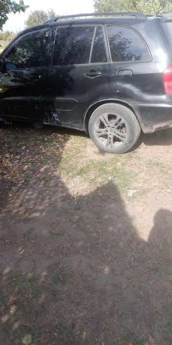 Продам авто раф 4 находу робить нічого ненада обмен на пікап  сів уїха