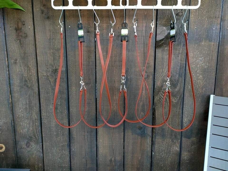 Lote vários acessórios de animais