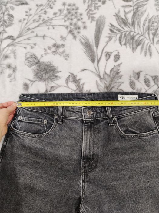 Жіночі джинси zara 42, L-XL