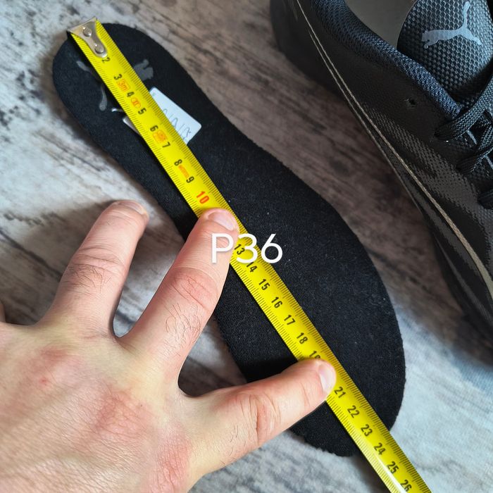 Нові футзалки оригінальні Puma Ultra Play р35.5,36,37,37.5, 38,38.5