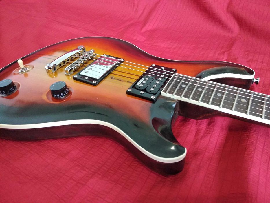 Майстрова електрогітара EUGENE PRS Style