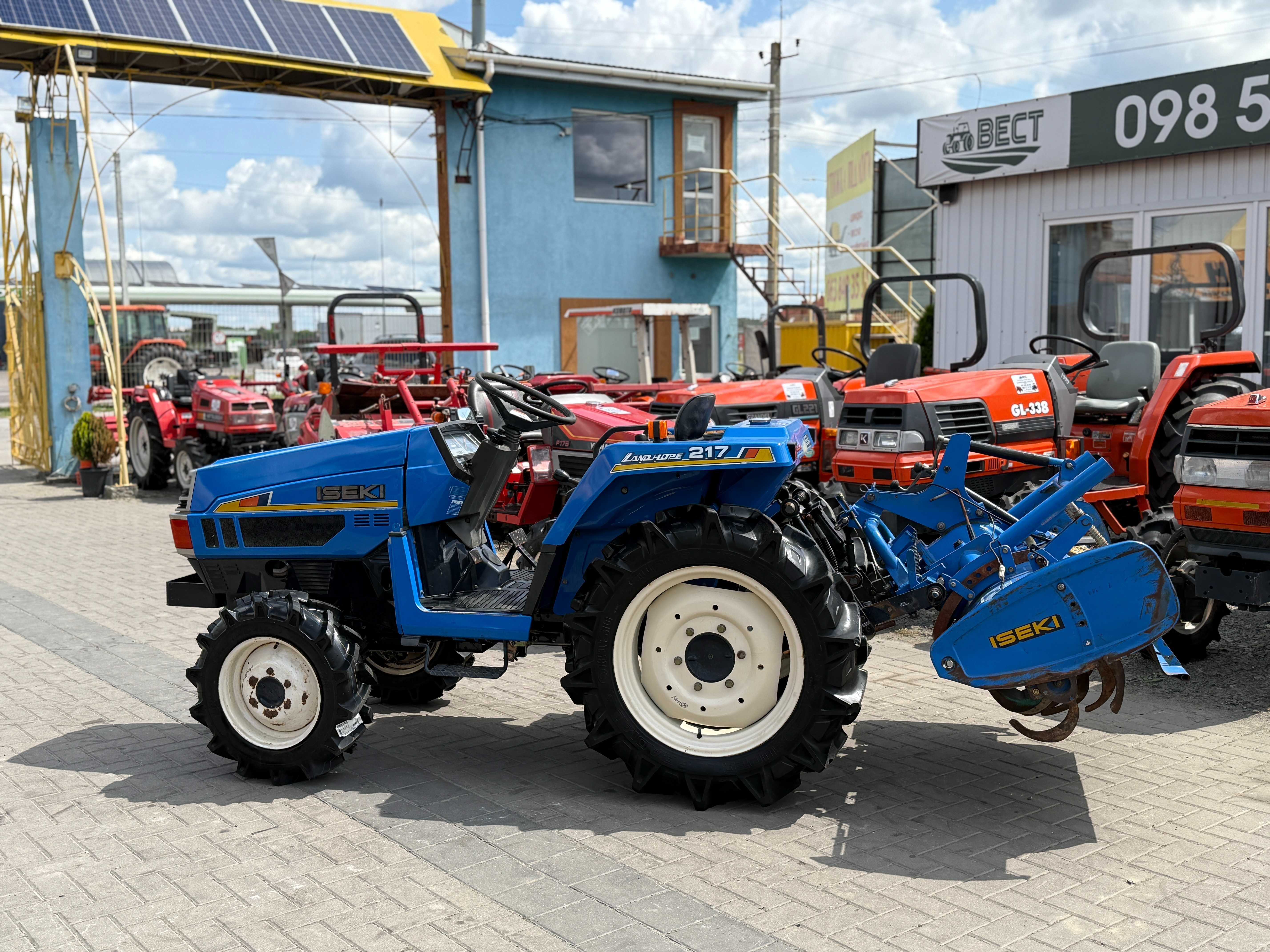 Японський трактор/мінітрактор ISEKI TU217!21к.с.!4х4!Гідропідсилювач!
