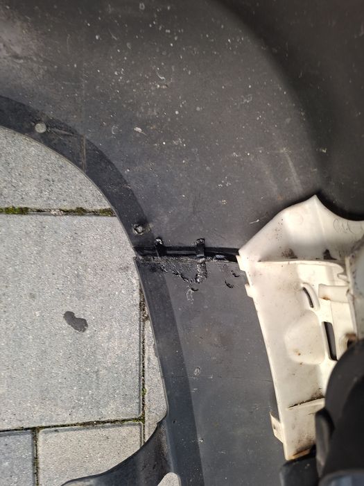 Peugeot 307 kombi sw zderzak tyl tylny czarny exld