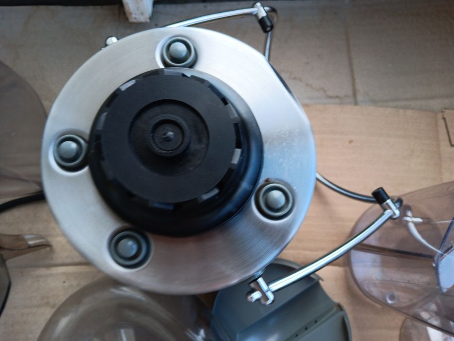 Соковижималка ZELMER ZJE1800XUA (486) Зелмер