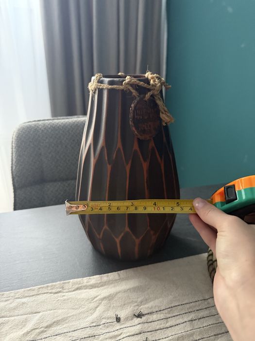 Ваза з глини