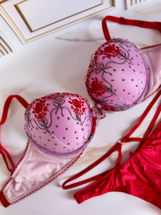 Бюстгальтер Victoria’s Secret