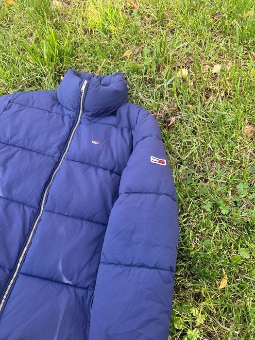 Куртка-пуховик темно-синього кольру на блискавці дві кишені на блискав