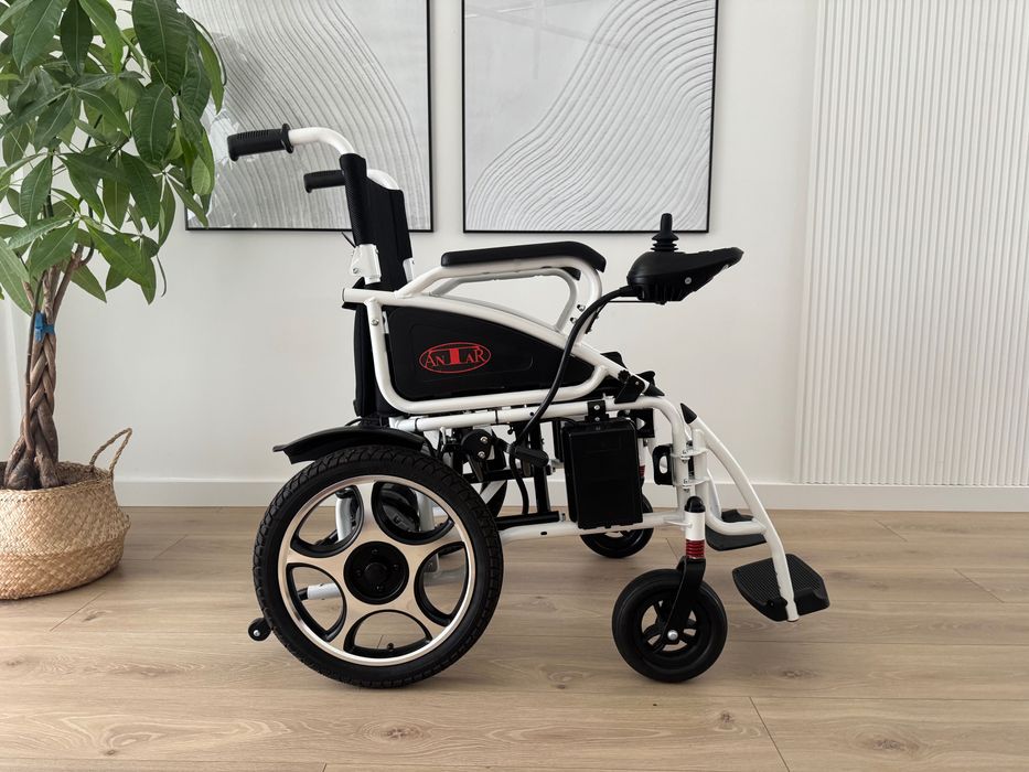 Wózek inwalidzki elektryczny | dostawa BOLESŁAWIEC