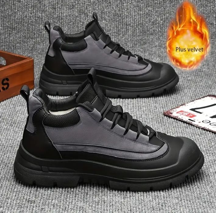 Ботінки кросівки Сапоги чоботи 43-44 розмір по устілці 28 см