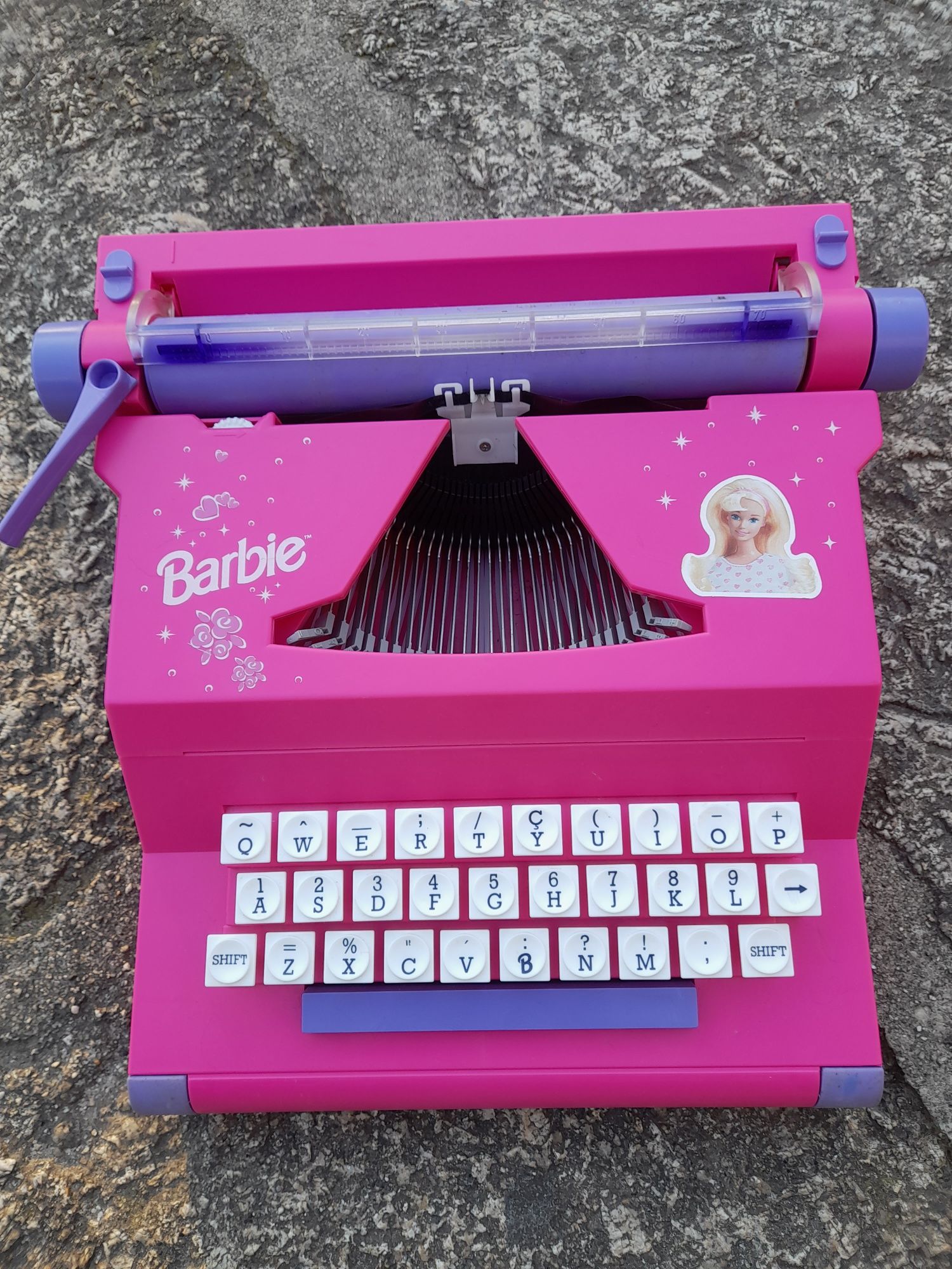 Máquina de escrever Barbie