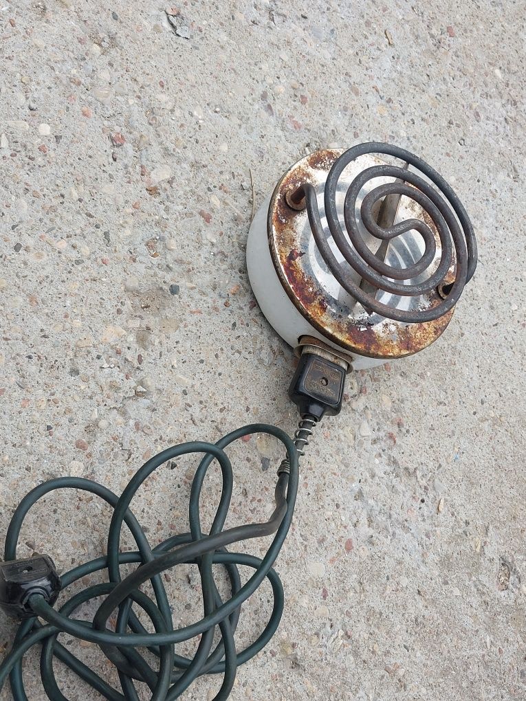Turystyczna Kuchenka elektryczna przenośna 800 W