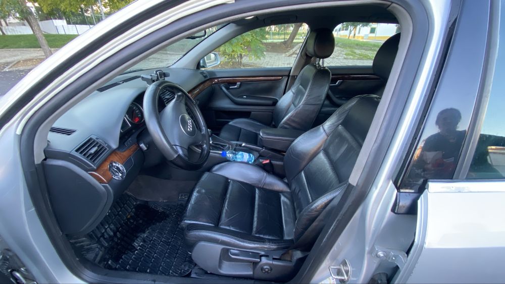 Audi a4 sline 1.9 tdi 130cv M6