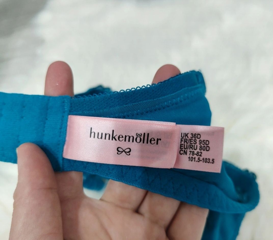 Biustonosz koronkowy 80D Hunkemöller