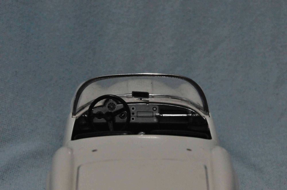 Burago - Lancia Aurélia B24 Spider