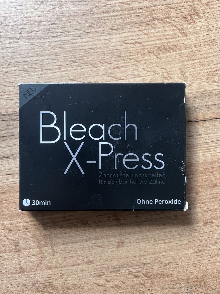 Відбілюючі полоски для зубів Bleach X-press