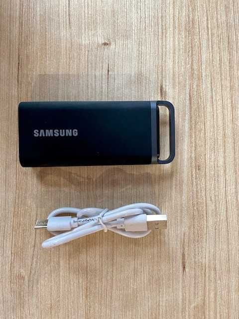 Dysk zewnętrzny Samsung T5 EVO 4TB USB Czarny - używany