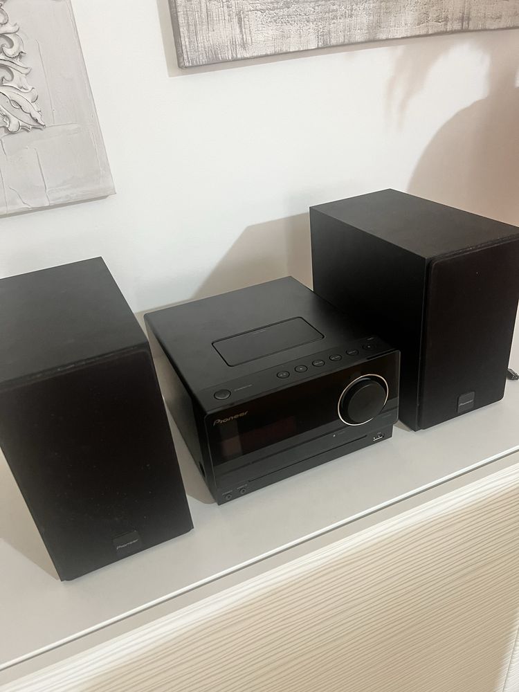 Pioneer XCM31K CD / iPod Docking