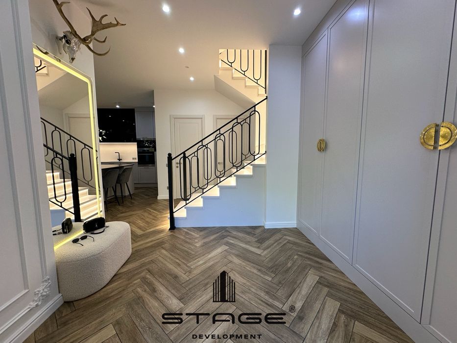 БЕЗ КОМИССИИ • Современный коттедж в Киевском районе возле моря