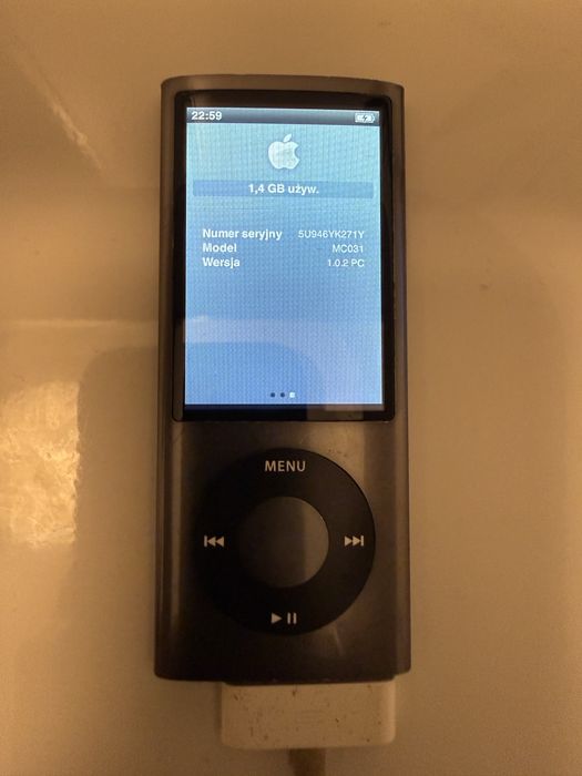 iPod Nano 5. generacji – 8 GB + kabel (bateria do wymiany)