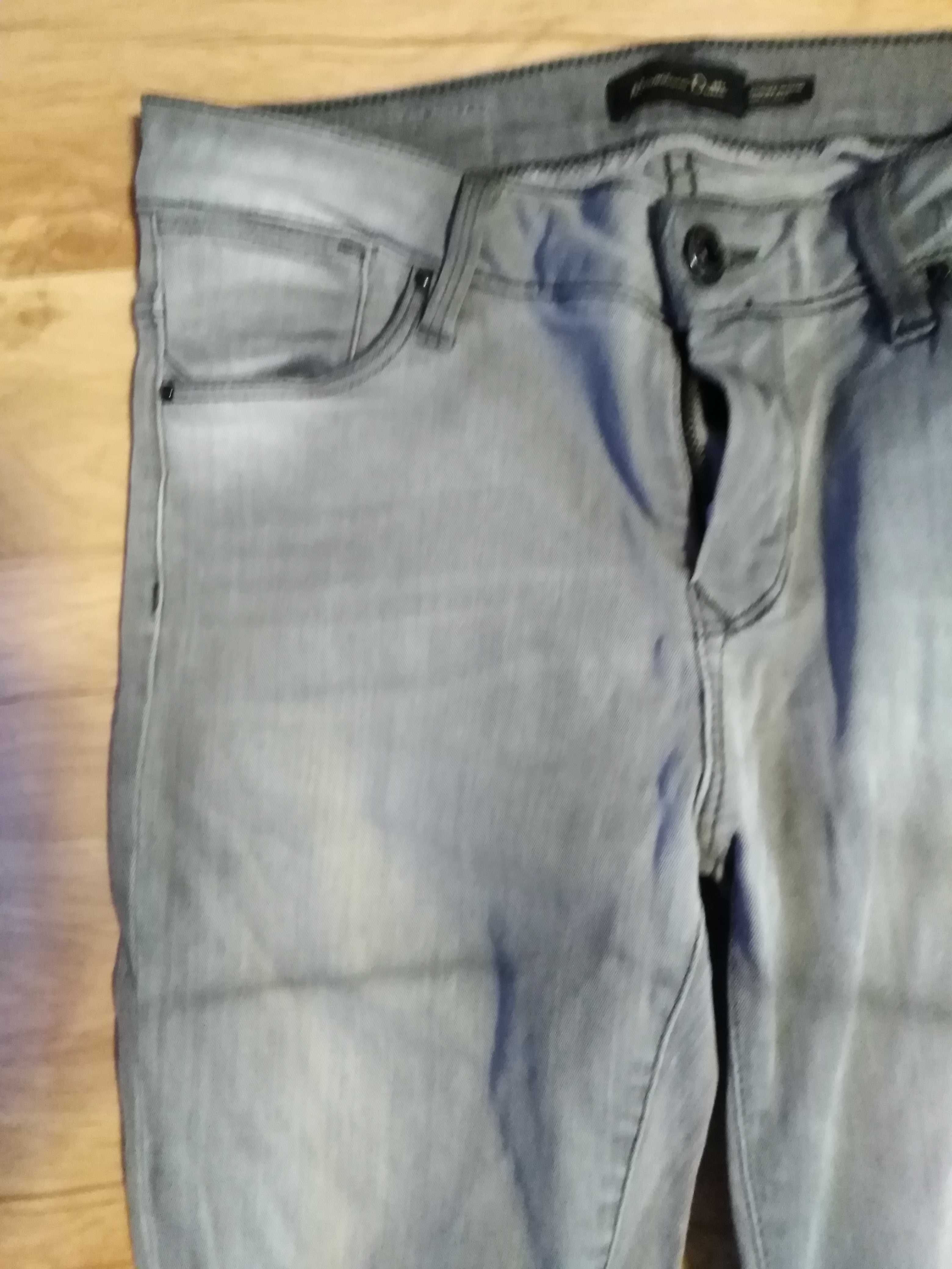 Nowe ,bawełniane spodnie " Massimo Dutti " r. 36