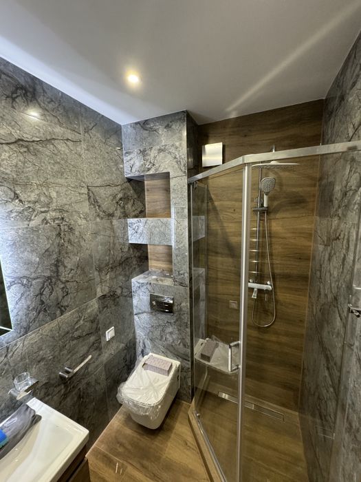 Ремонт квартир,комерції,під’їздів ……