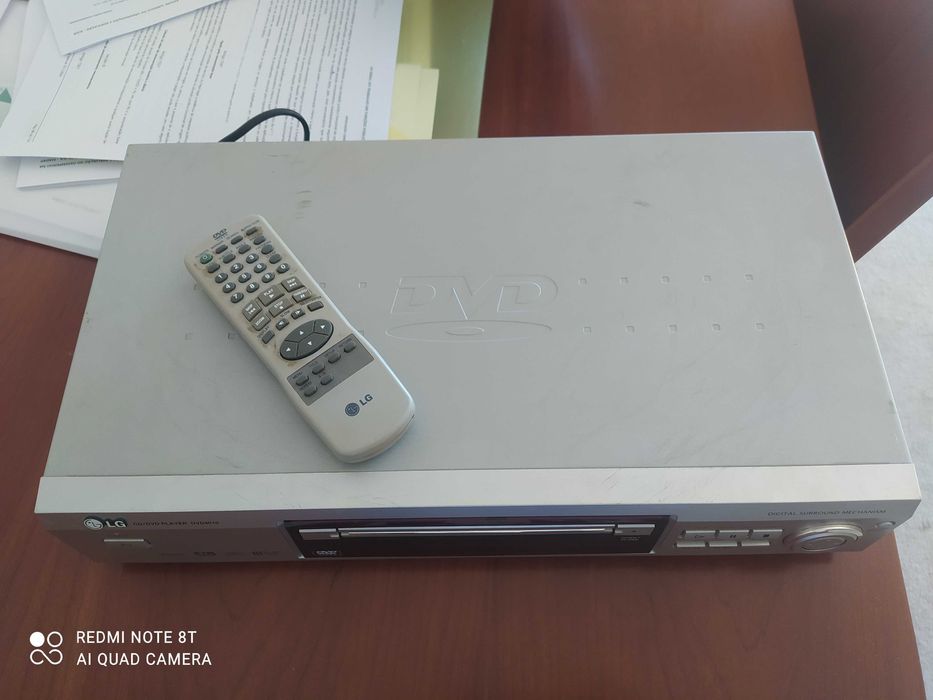 Leitor de DVD da  marca LG