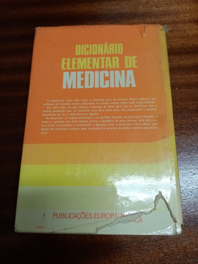 Dicionário elementar de medicina