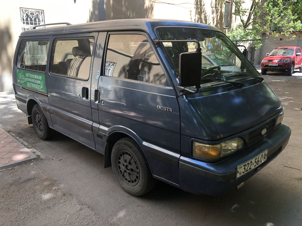 Микроавтобус kia besta 2.7