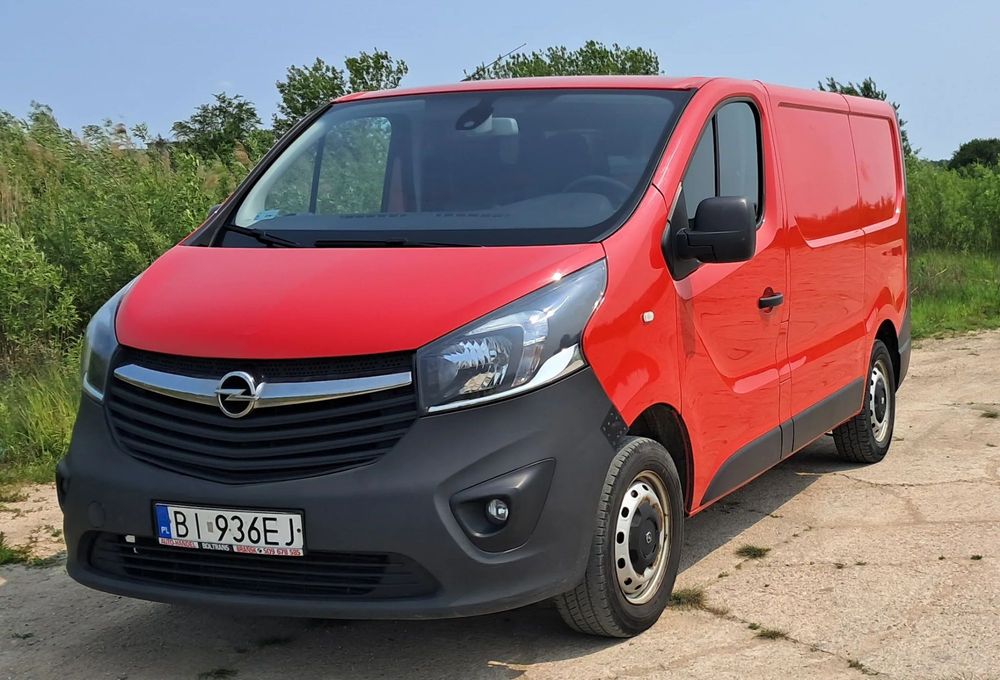Opel VIVARO  Opel Vivaro - B rok produkcji 2018, poj. 1.6 Ciężarowy FV VAT