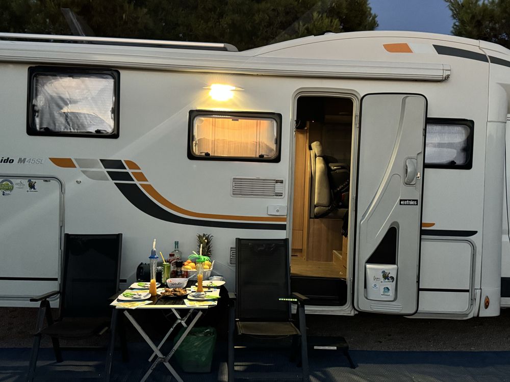Camper Fiat Ducato Adria SunLiving – gotowy do jazdy
