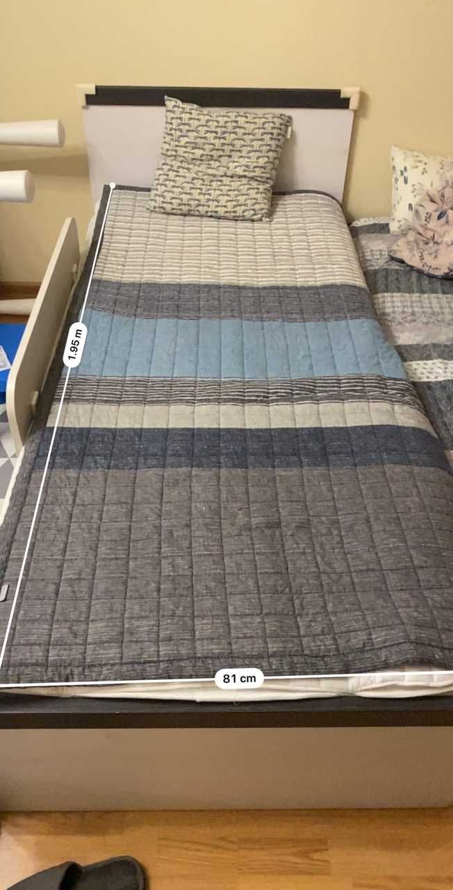 good condition of single bed