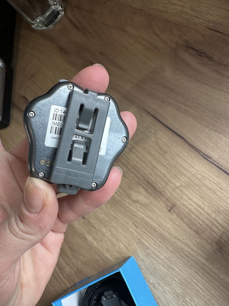 Нашийник для собак з вбудованим GPS трекером